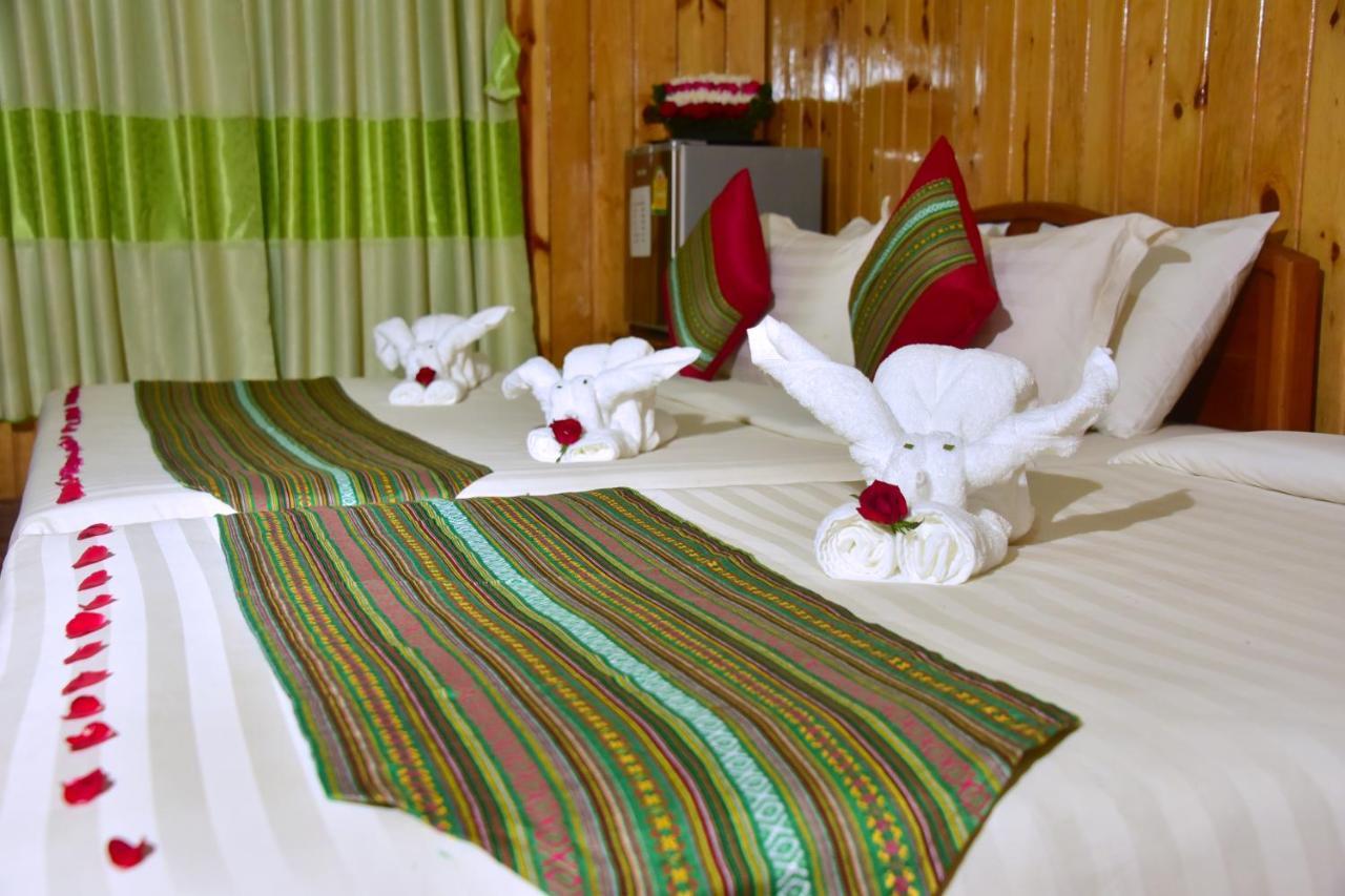 Railroad Hotel Кало Экстерьер фото